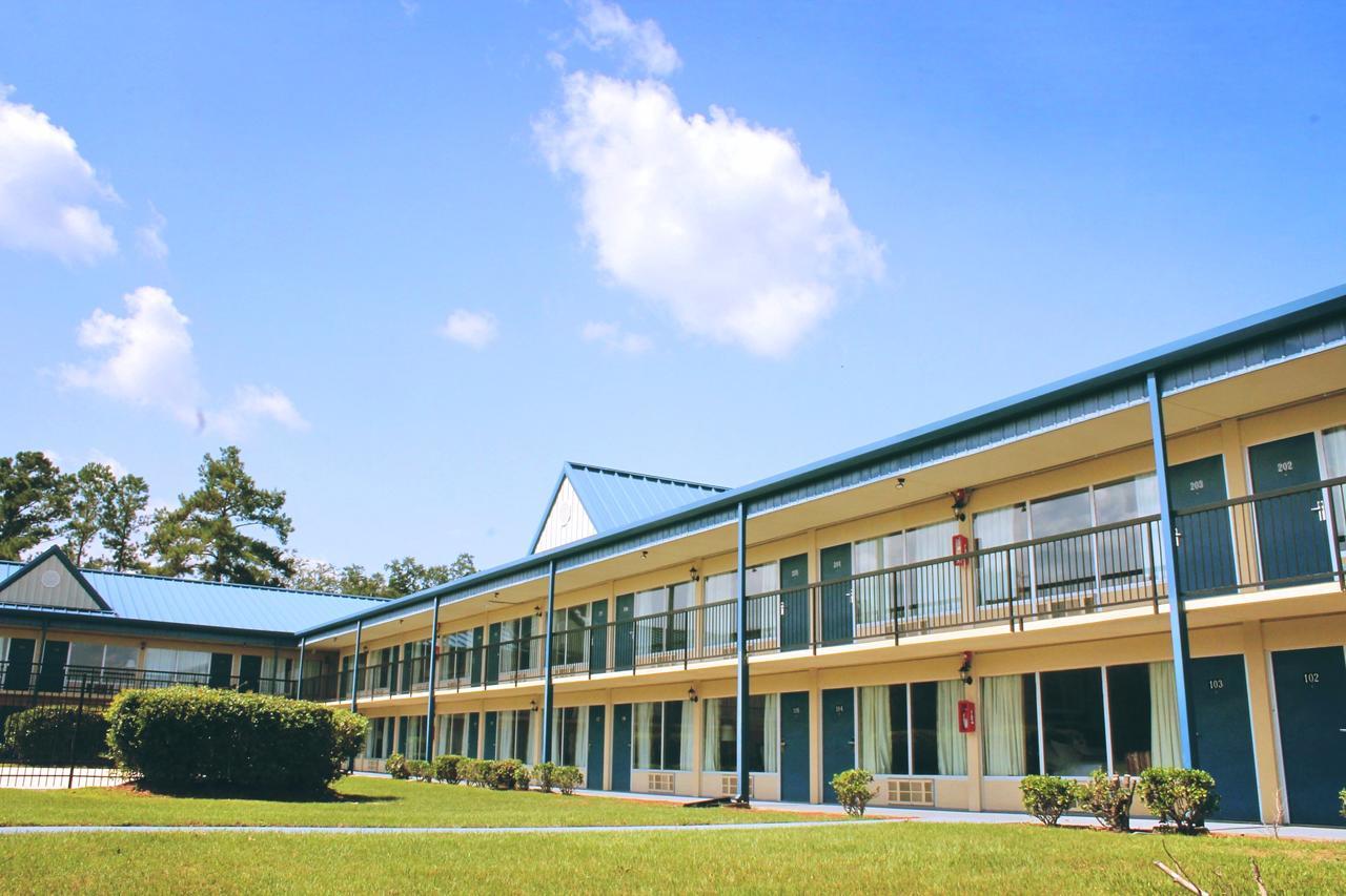 ماريانا Residence Hub Inn And Suites المظهر الخارجي الصورة