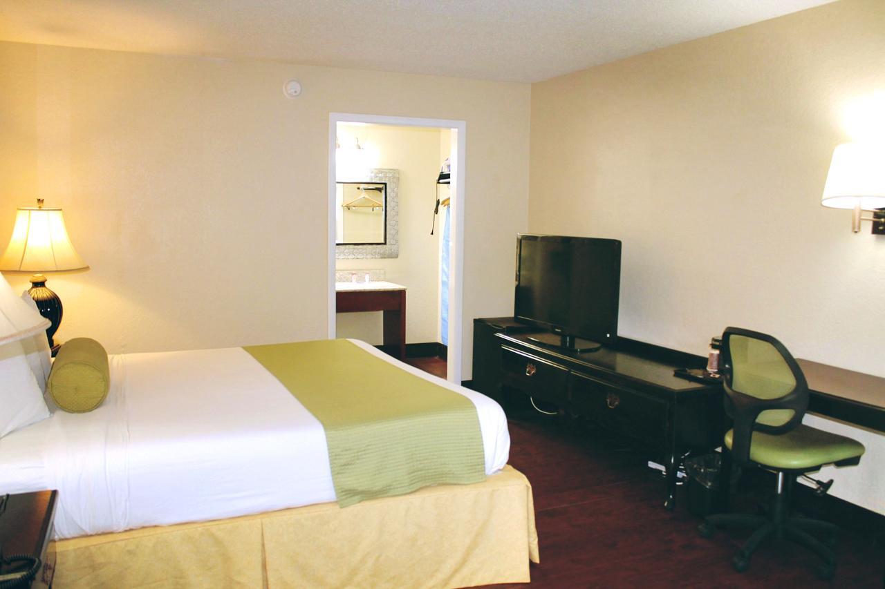 ماريانا Residence Hub Inn And Suites المظهر الخارجي الصورة